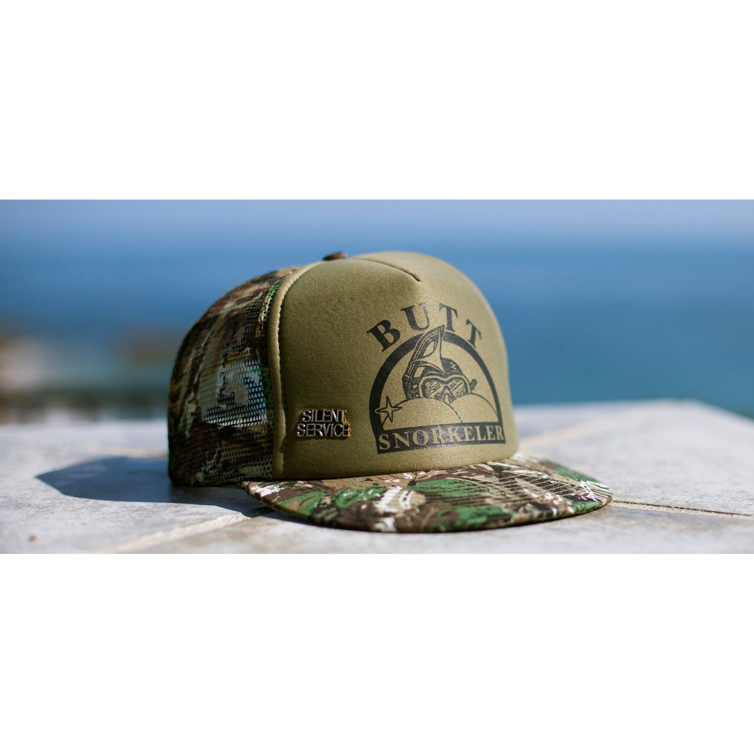 DEEP IN THE BUSH TRUCKER: CAMO