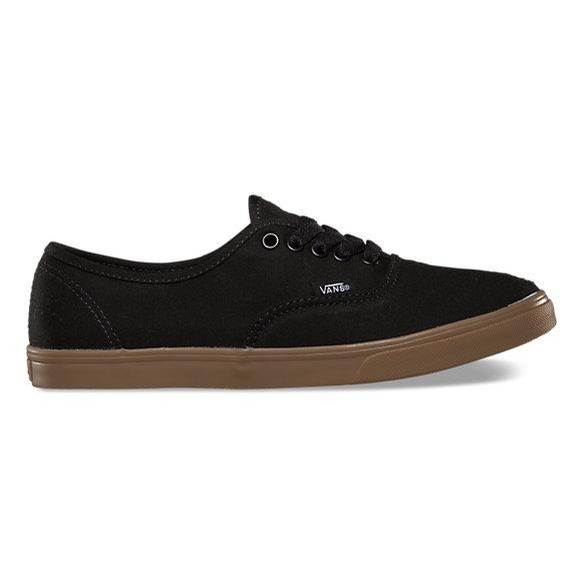 vans shoes black gum sole 