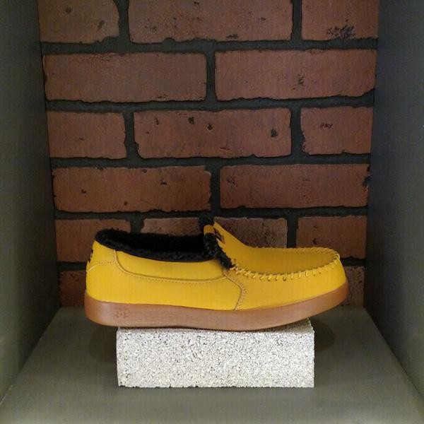 dc villain shoes brown