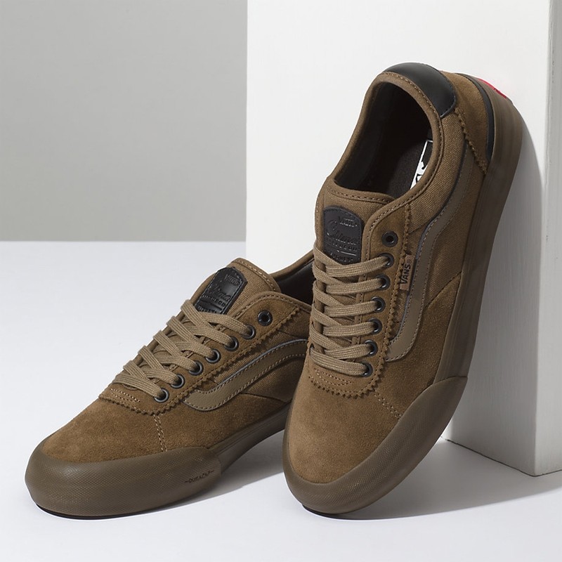 Vans Chima Pro 2 - Cub/Dark Gum Men at 