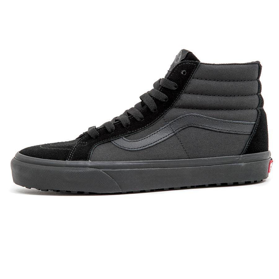 all black slip resistant vans