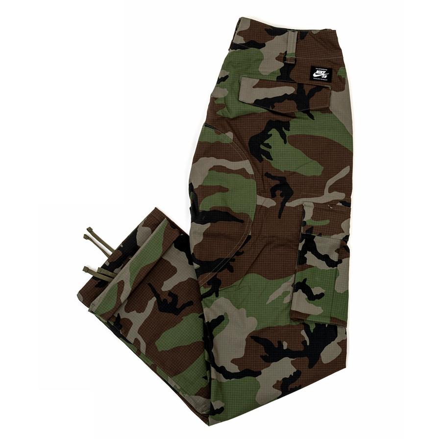 nike sb cargo pants camo