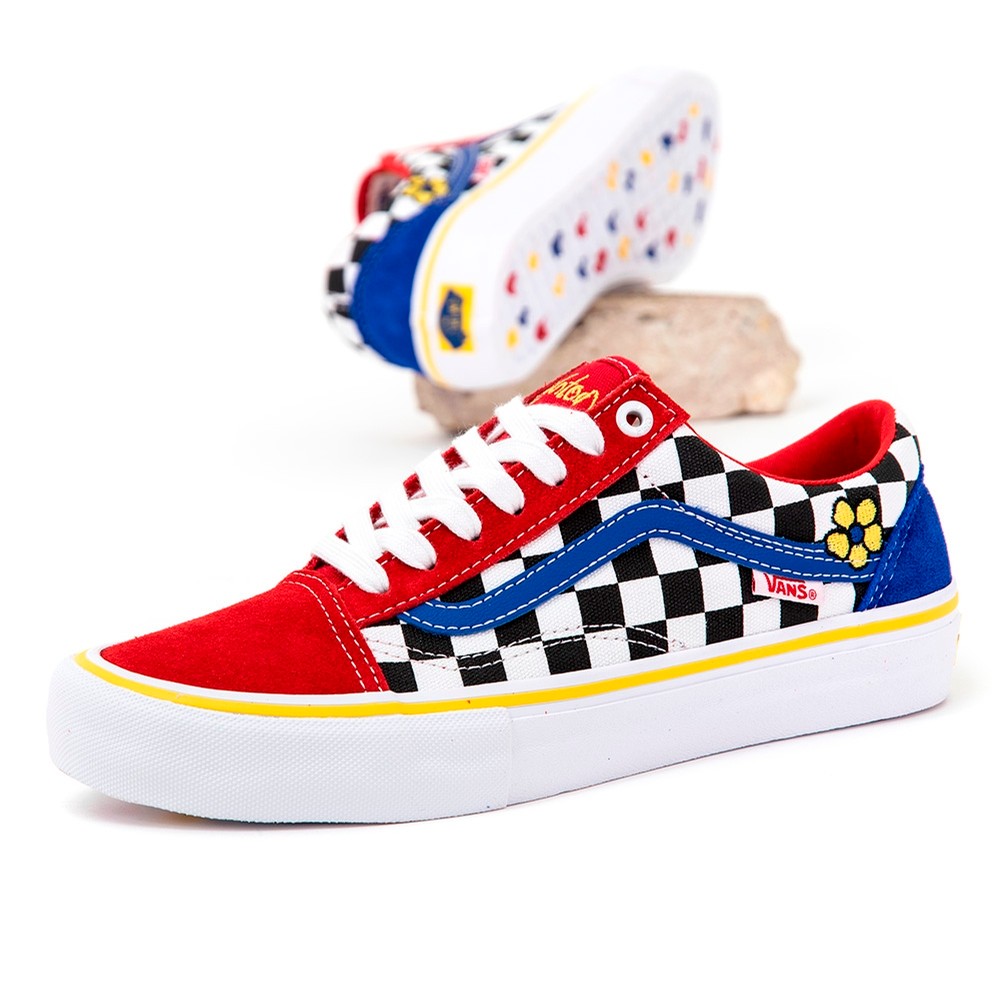 red and cream checkered vans
