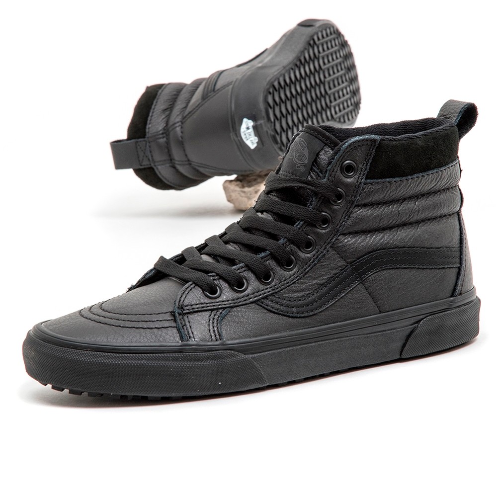 vans black leather mte