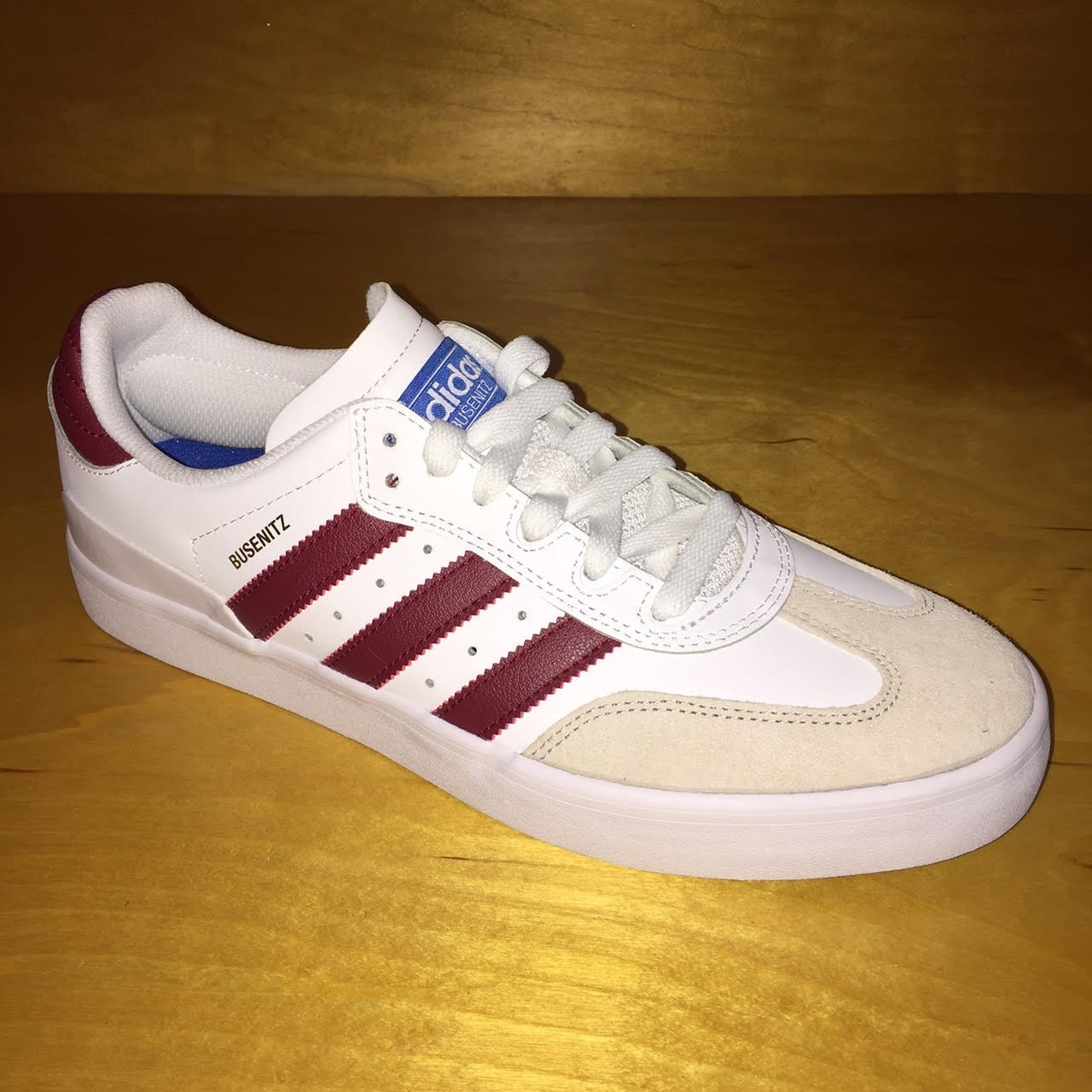 Wolf im Schafspelz bedingungslos Ziemlich adidas busenitz samba vulc ...