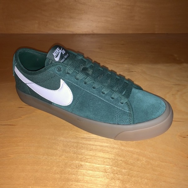 nike sb blazer gt qs