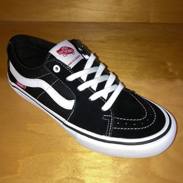 vans sk8 low black and white