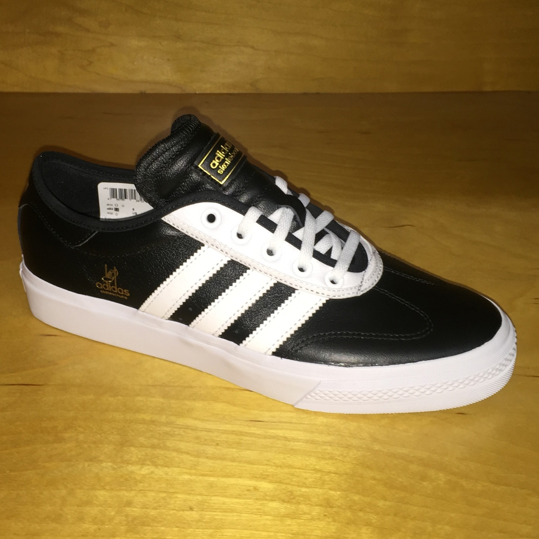 Adidas Adi-Ease Universal ADV Black 