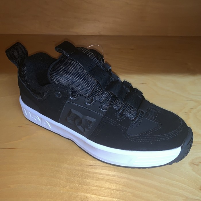 dc lynx og white blue