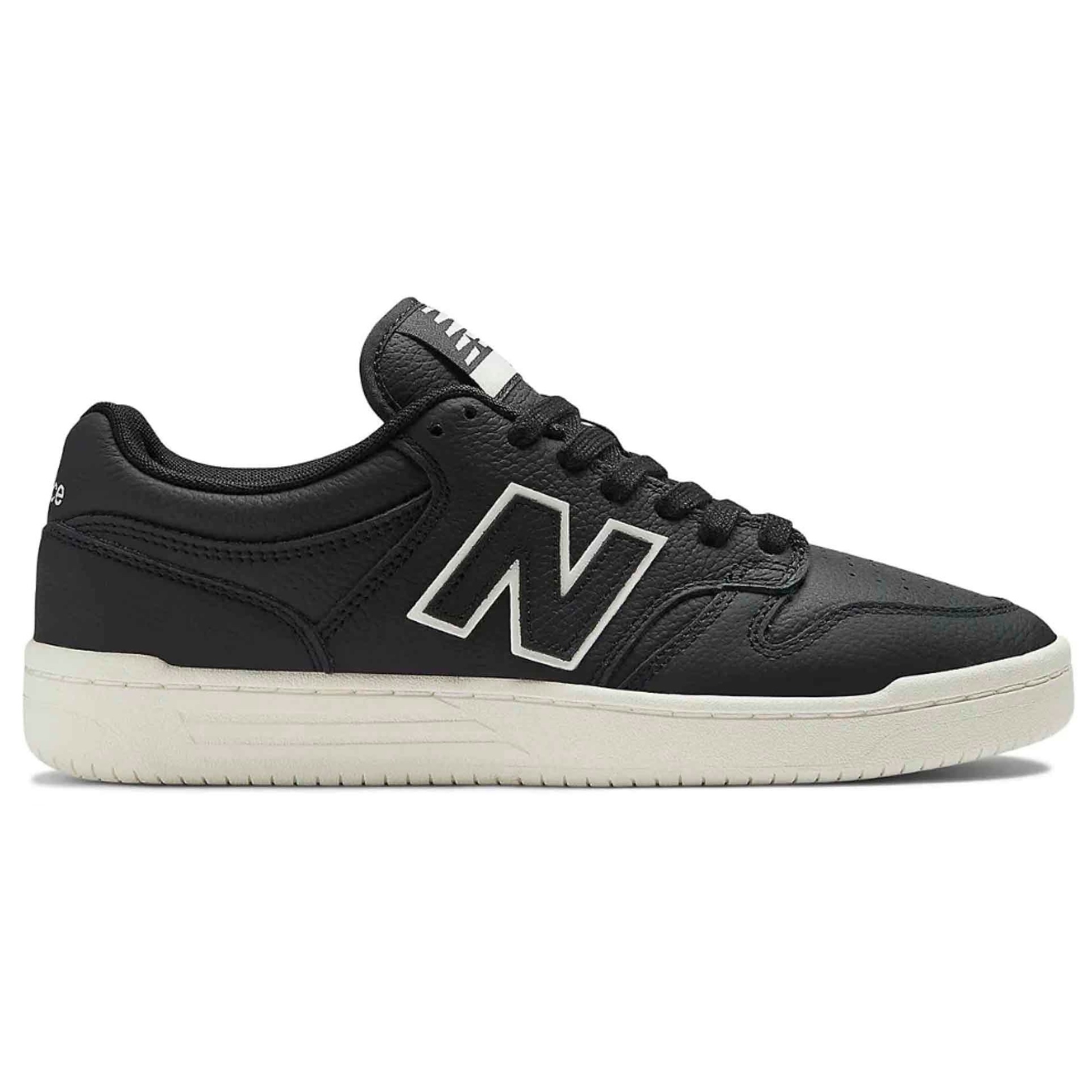 Numeric 480 (Black/White)