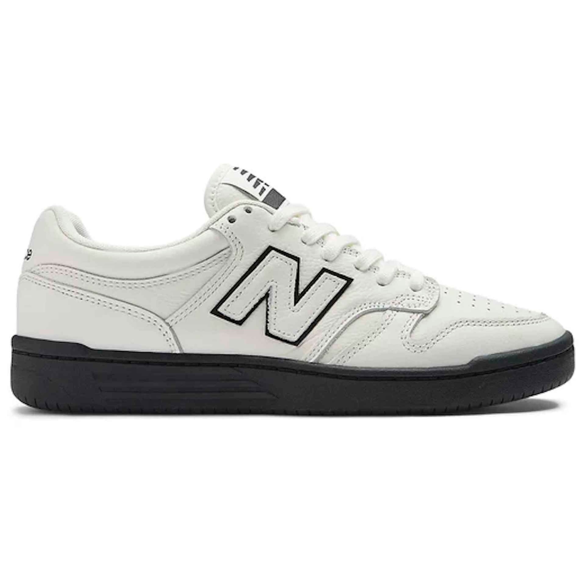 Numeric 480 (White/Black)