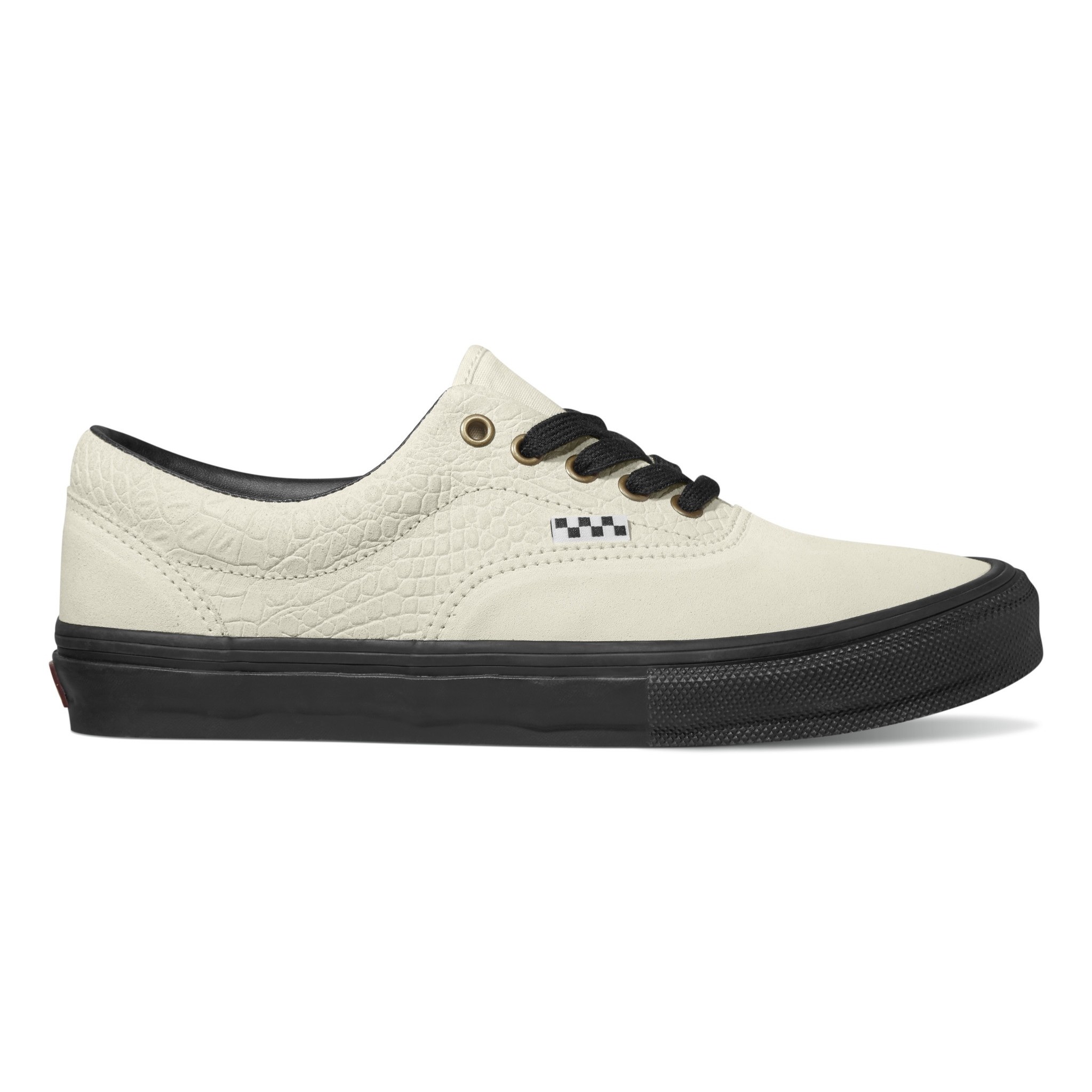 Skate Era (Breana Geering) Marshmallow/Black
